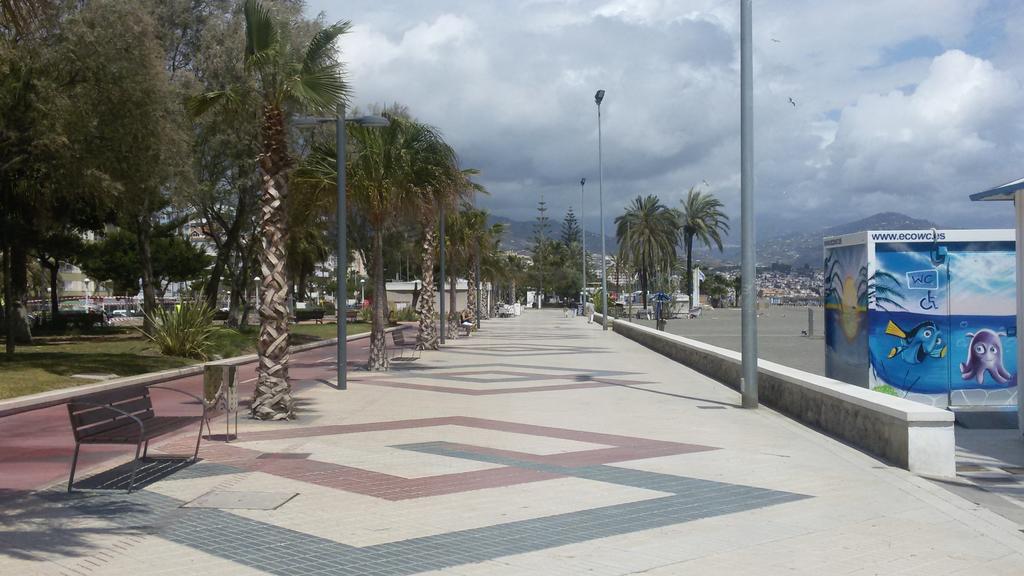 Las Americas - Mares Torre Del Mar Luaran gambar